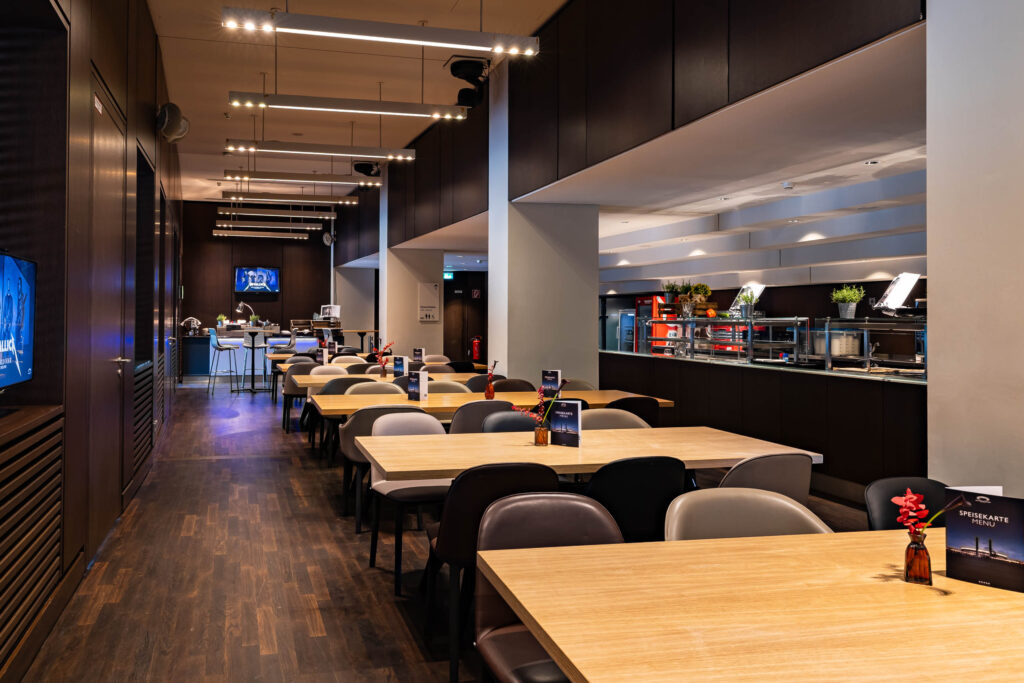 Executive Club D